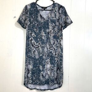 Christian Siriano NY Snake Print Shirt Dress Size Small Gray Hi-Low Dress